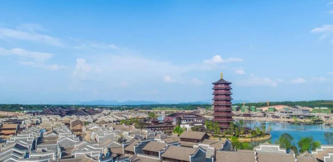 網(wǎng)紅長沙與您相約，2019第一屆元拓建材國際采購商展洽會即將開幕！