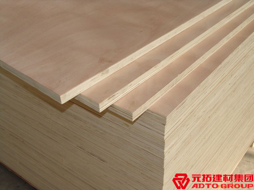 建筑模板生產(chǎn)廠哪家好？元拓木模板廠家怎么樣？